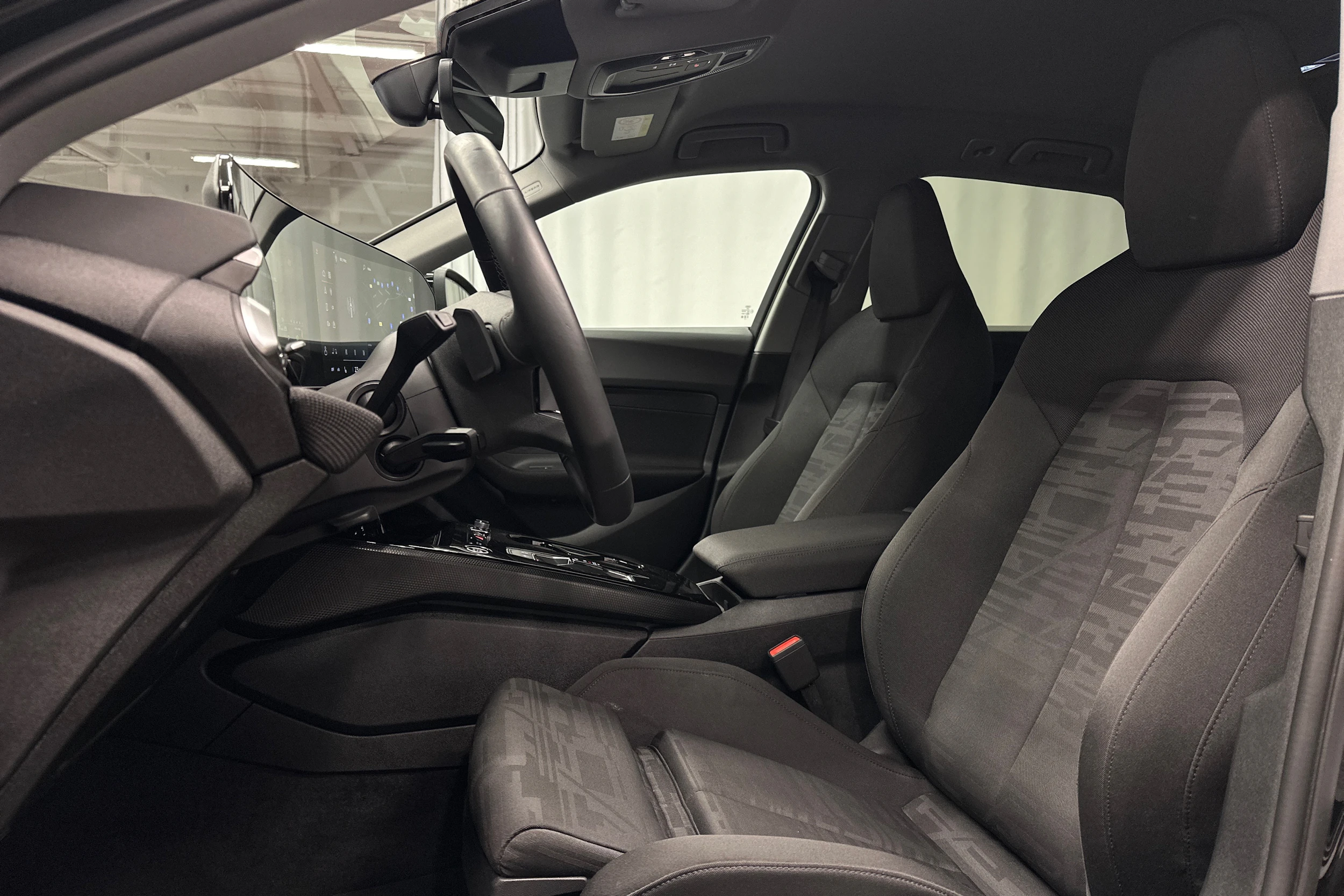 musta Audi A5 2025 kuva 14.