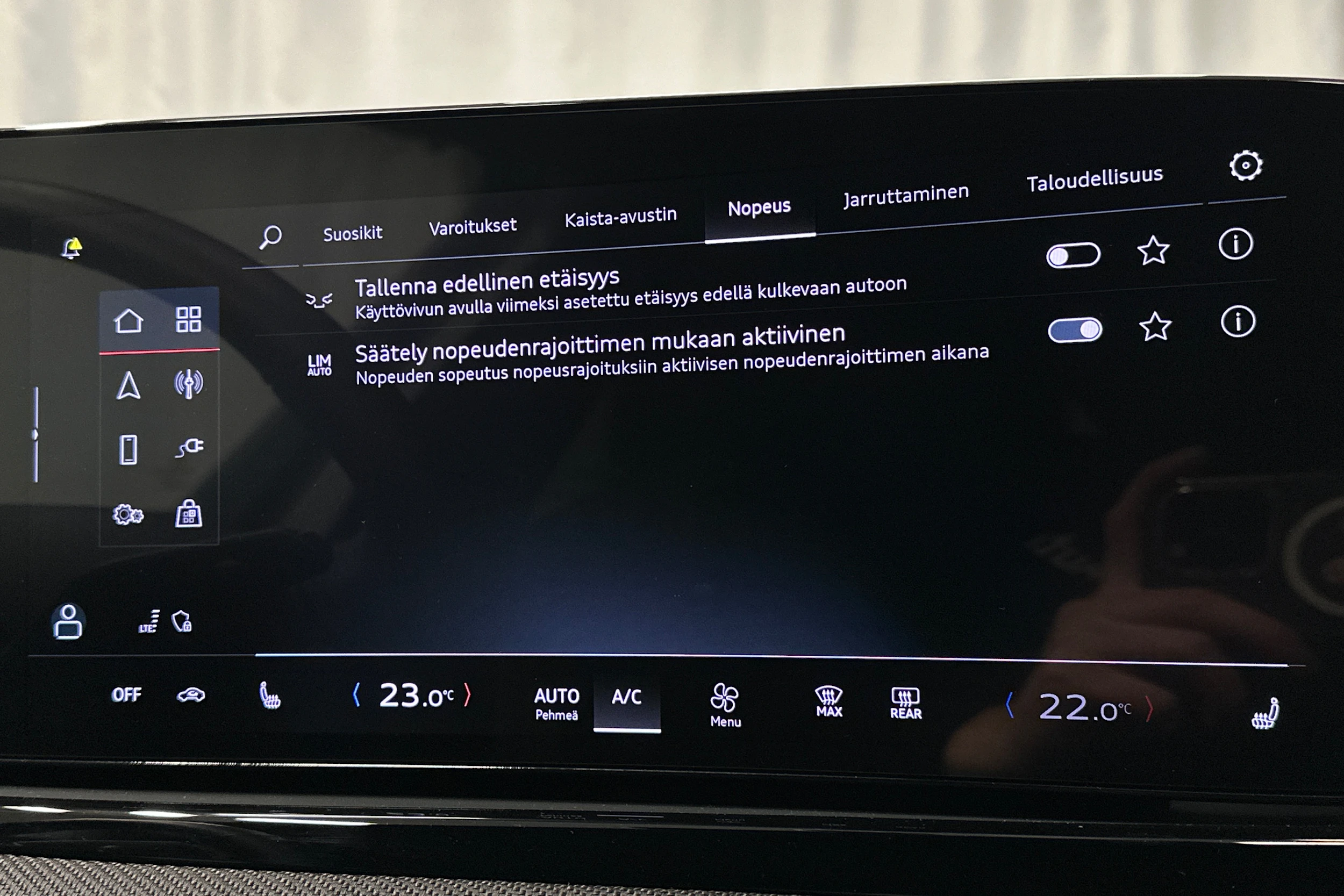 musta Audi A5 2025 kuva 25.