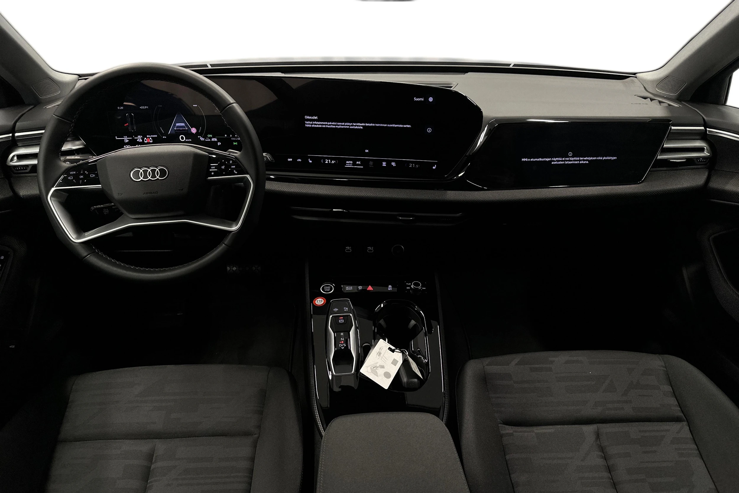 sininen Audi A5 2025 kuva 7.