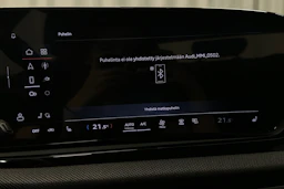 sininen Audi A5 2025 kuva 19.