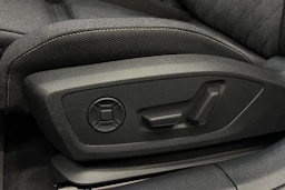 musta Audi A5 2025 kuva 14.