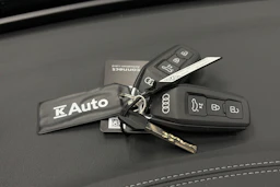 musta Audi A5 2025 kuva 37.