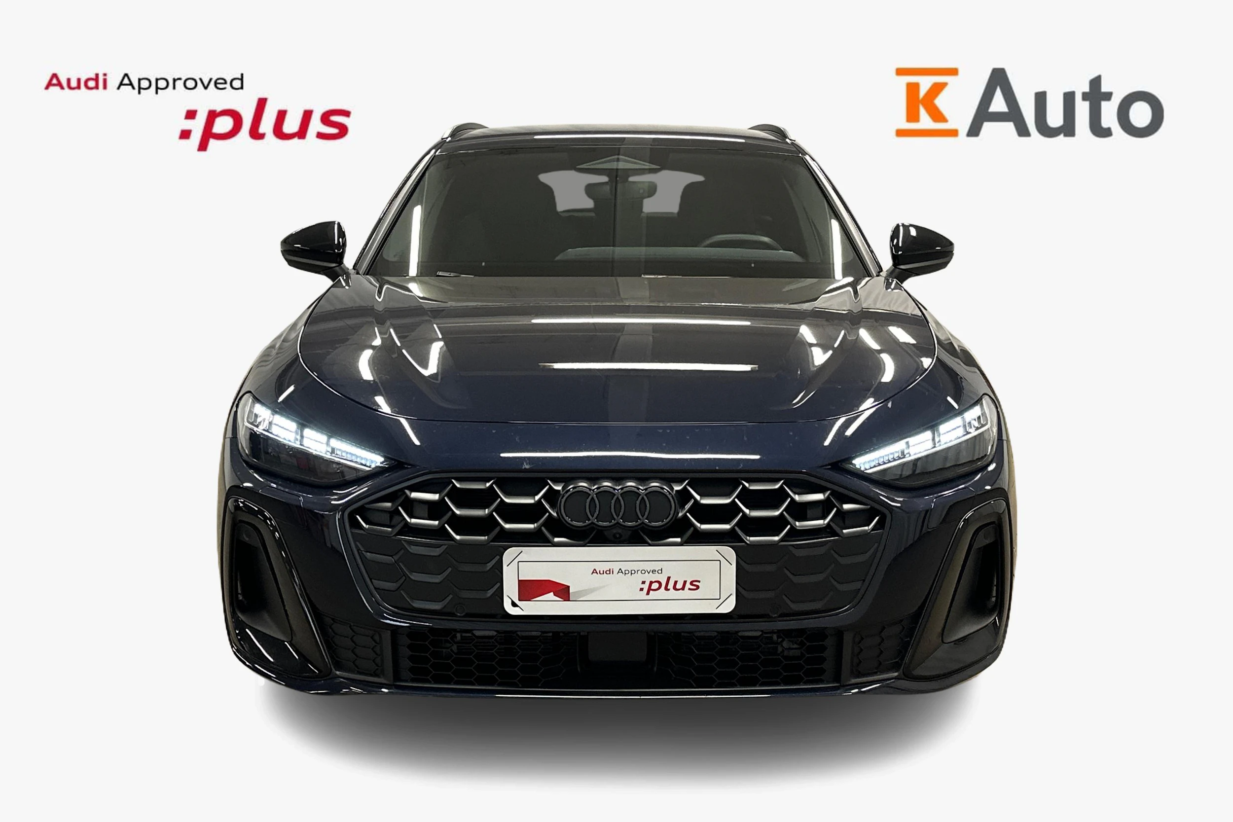 sininen Audi A5 2025 kuva 4.