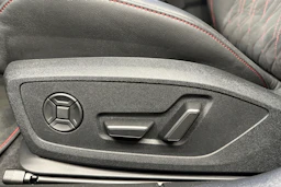 sininen Audi A5 2025 kuva 26.
