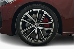 punainen Audi A5 2025 kuva 9.