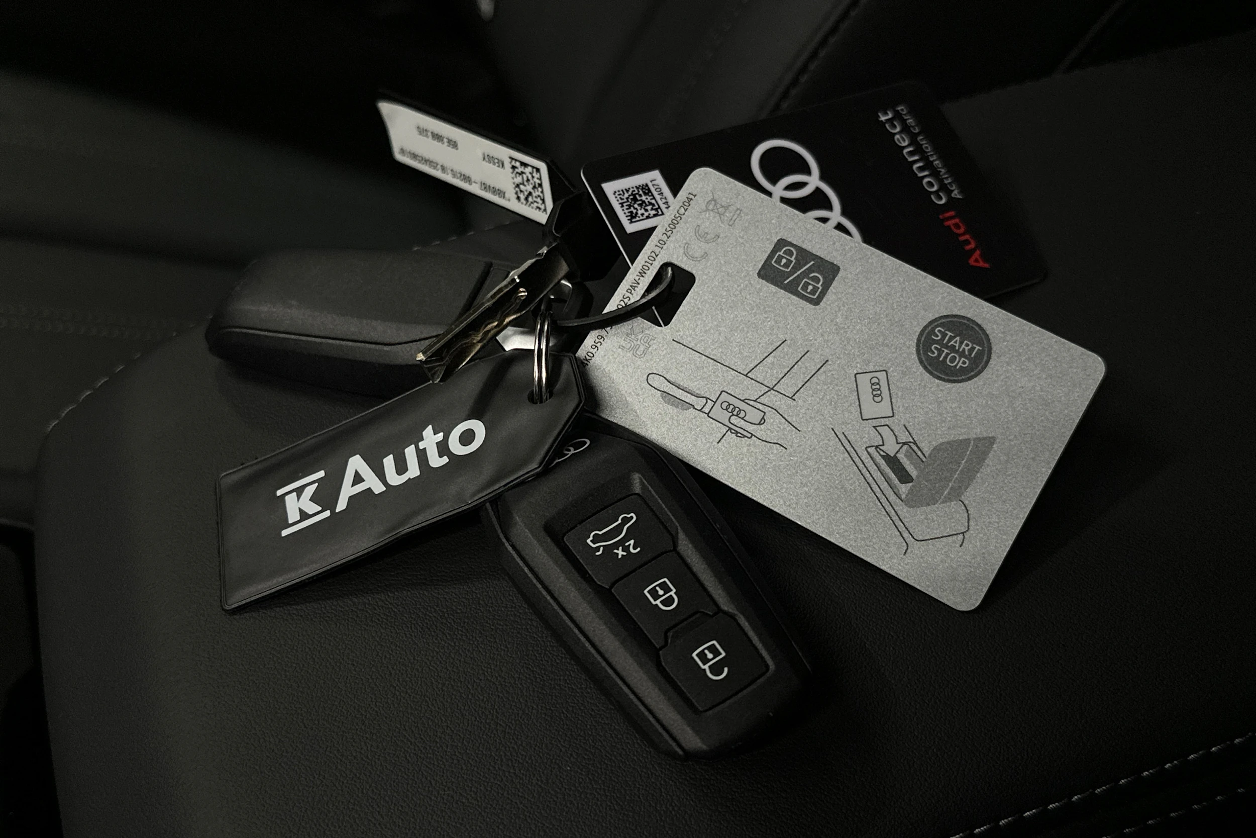 punainen Audi A5 2025 kuva 36.