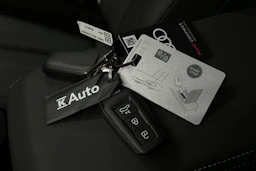 punainen Audi A5 2025 kuva 36.