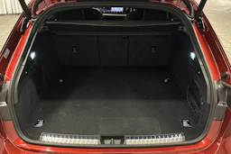 met. punainen Audi A5 2025 kuva 11.