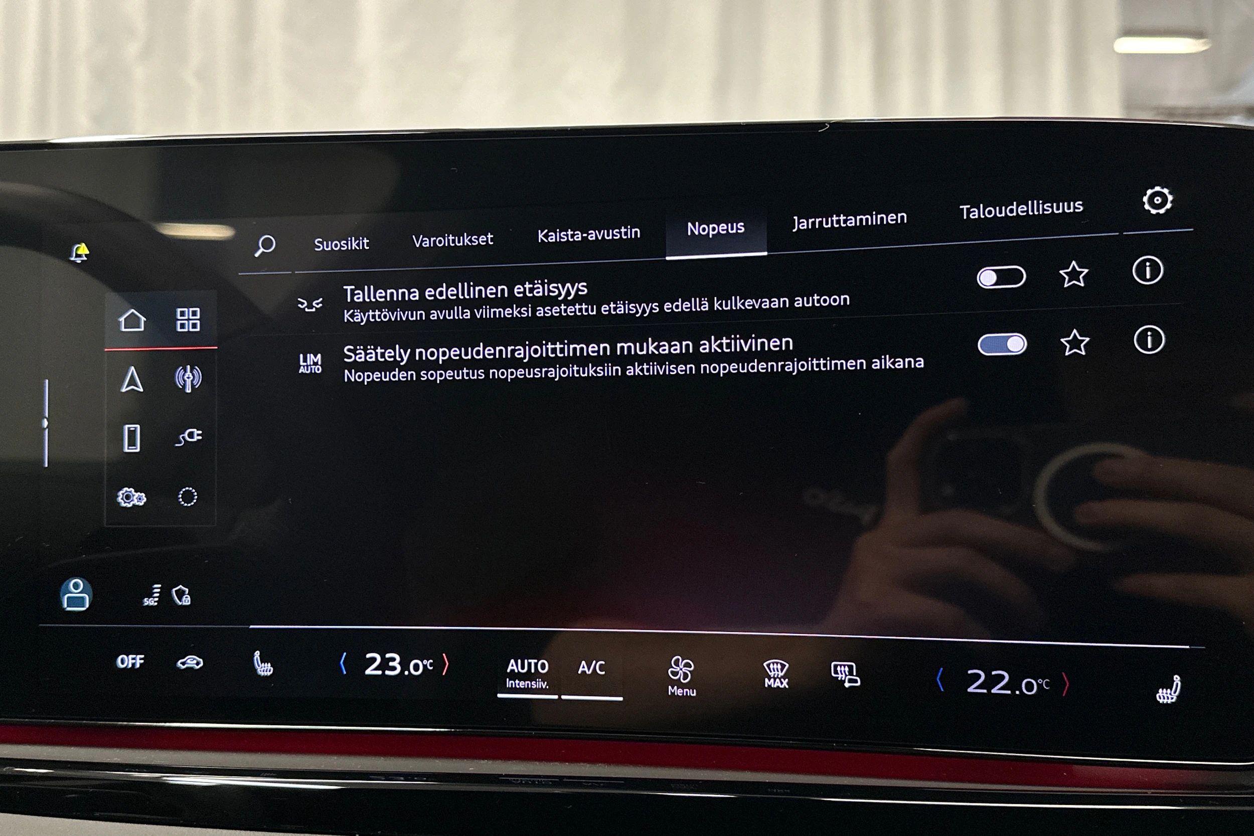 met. punainen Audi A5 2025 kuva 30.