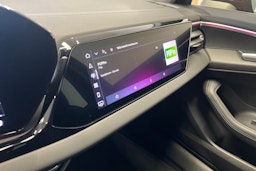 grenadine punainen Audi A5 2025 kuva 12.
