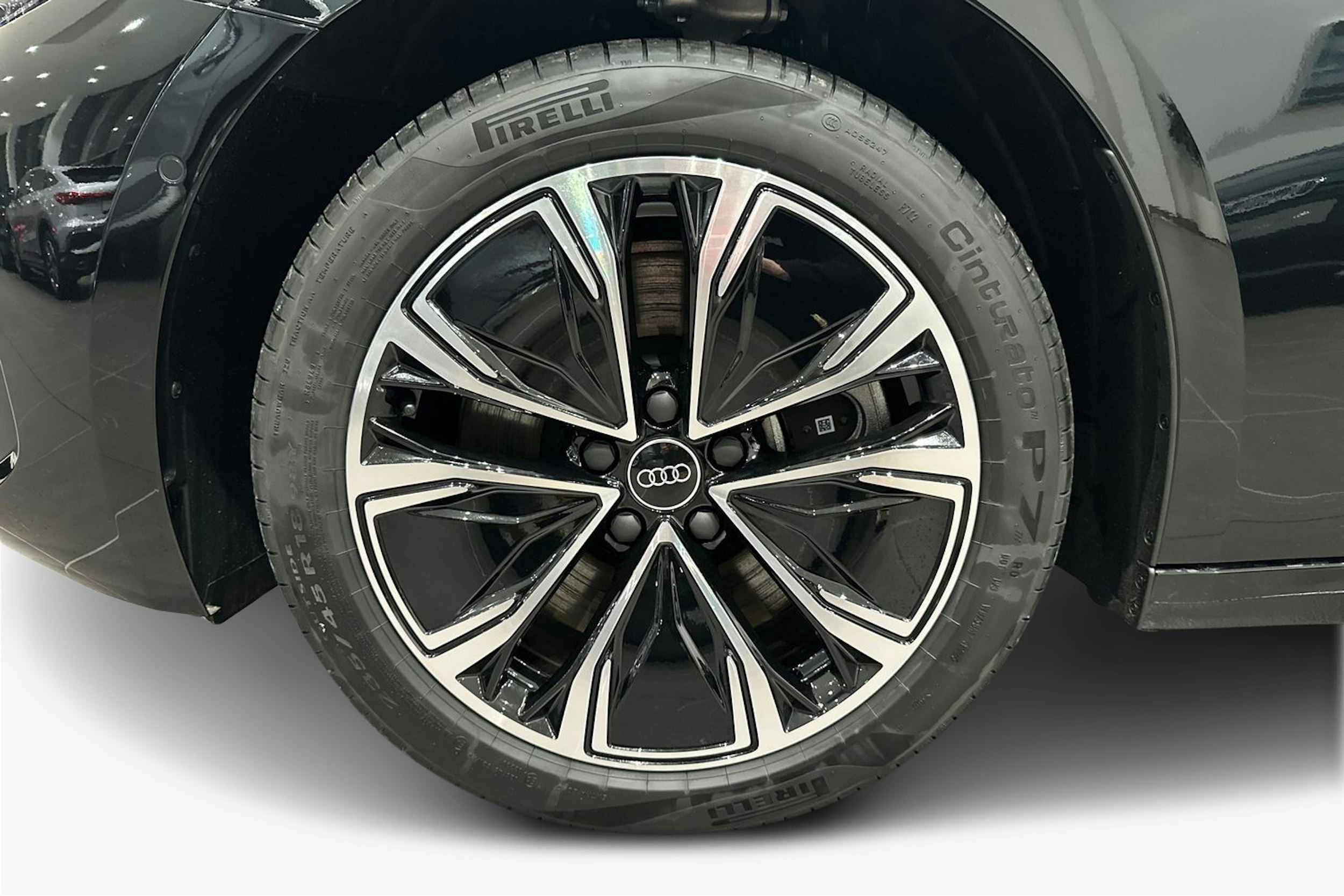 met. musta Audi A5 2026 kuva 9.