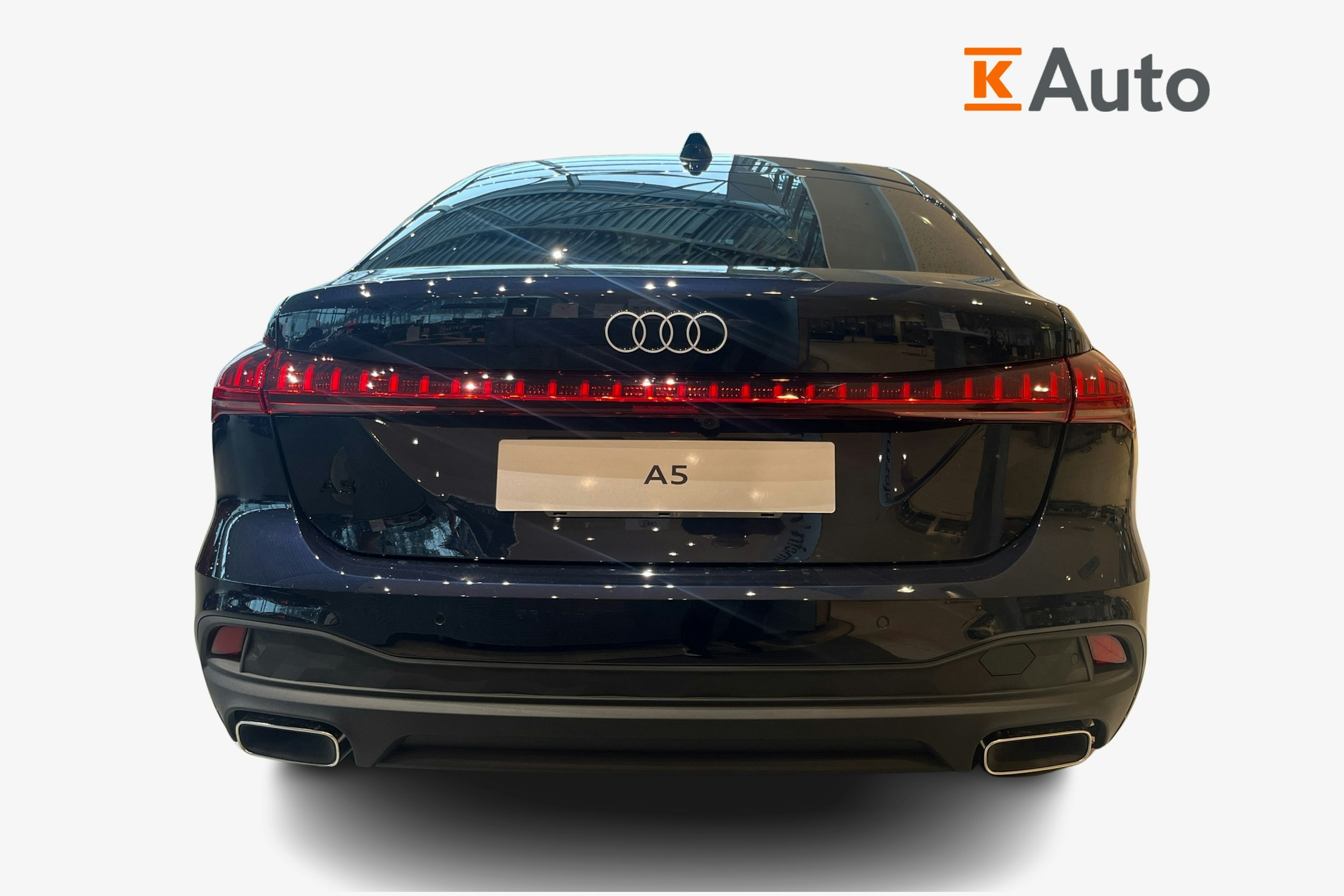 sininen Audi A5 2025 kuva 3.