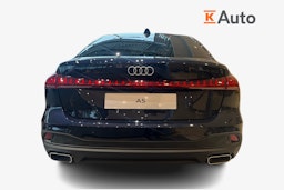 sininen Audi A5 2025 kuva 3.