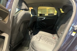sininen Audi A5 2025 kuva 8.