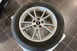 valkoinen Audi A5 2025 kuva 10.