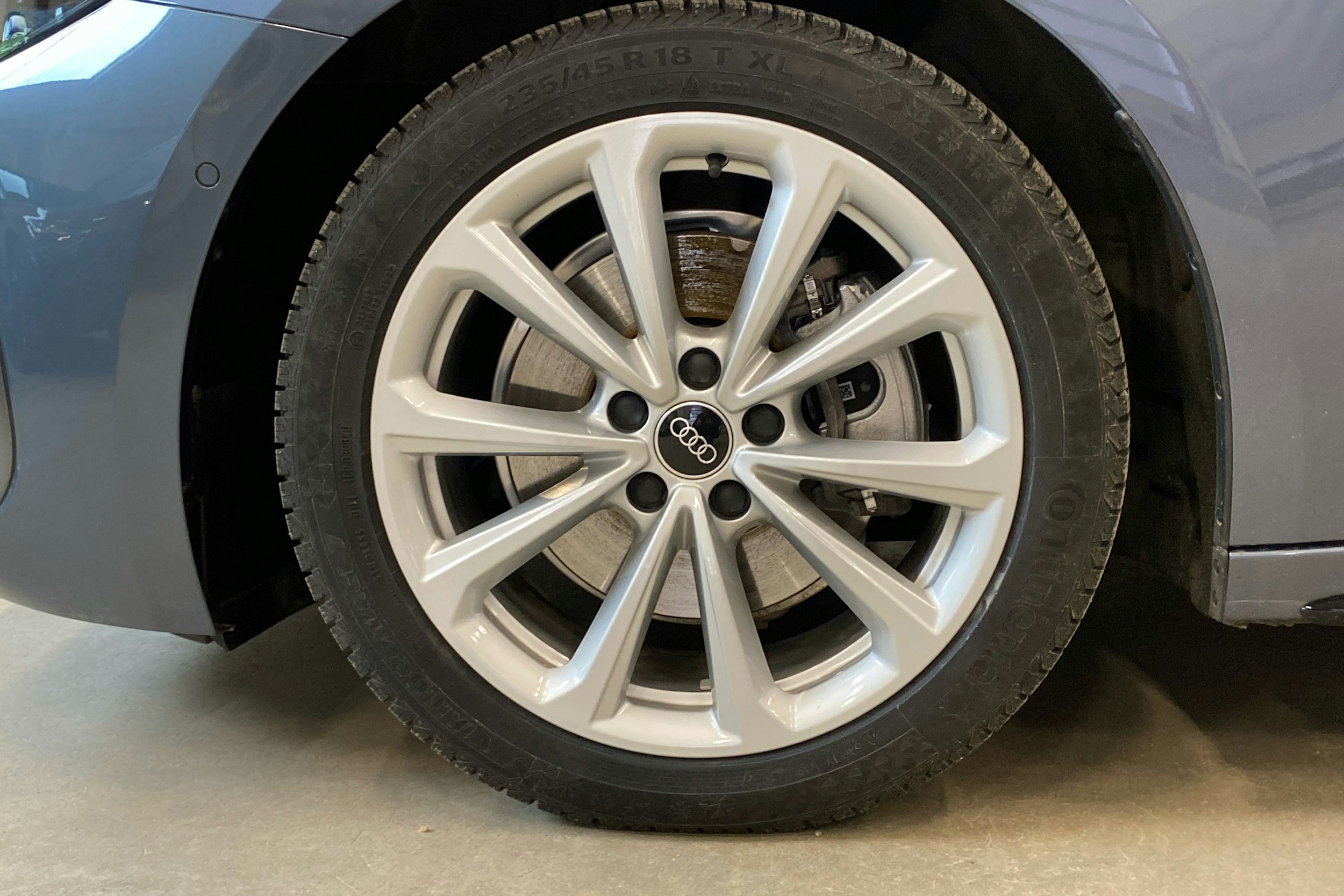 horizon sininen Audi A5 2025 kuva 9.