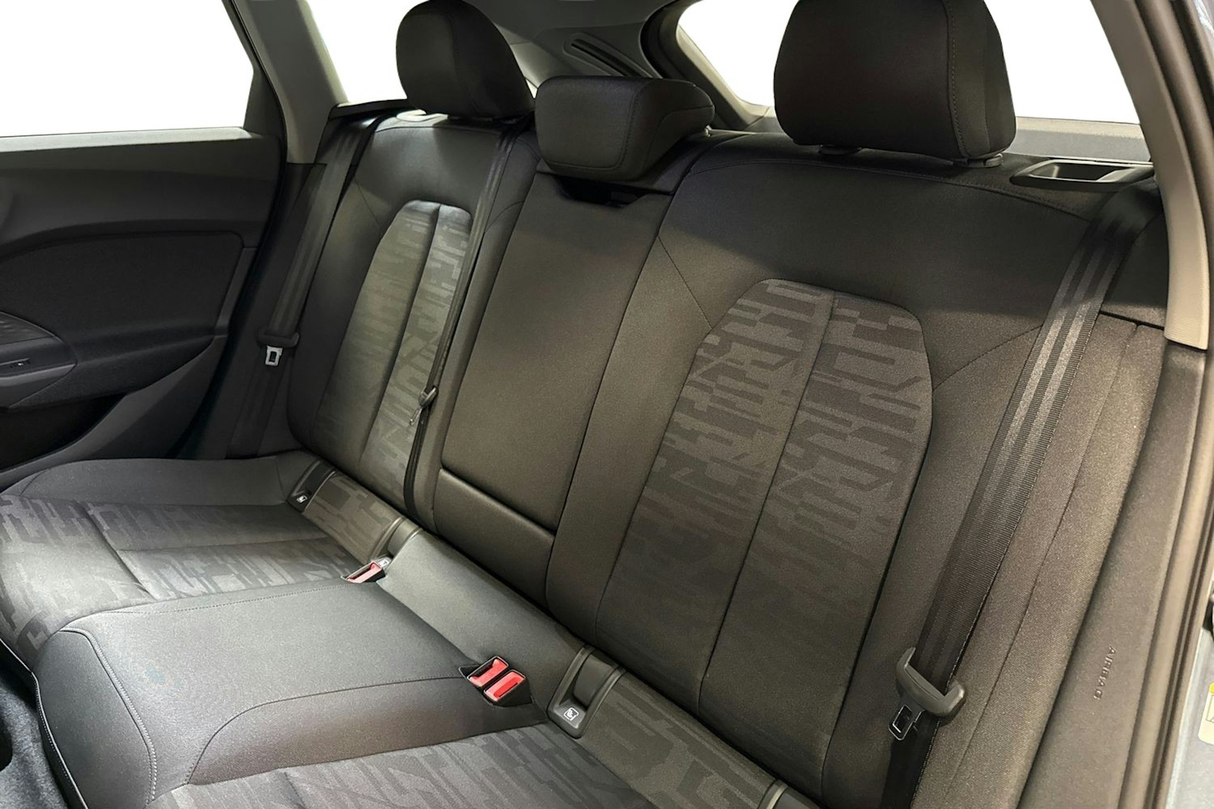 met. sininen Audi A5 2025 kuva 8.
