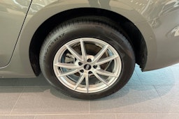 harmaa Audi A5 2025 kuva 11.