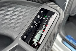 valkoinen Audi A5 2025 kuva 11.