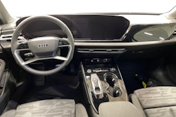 valkoinen Audi A5 2025 kuva 7.