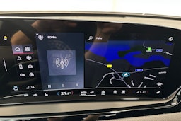 jäätikön valkoinen Audi A5 2025 kuva 9.