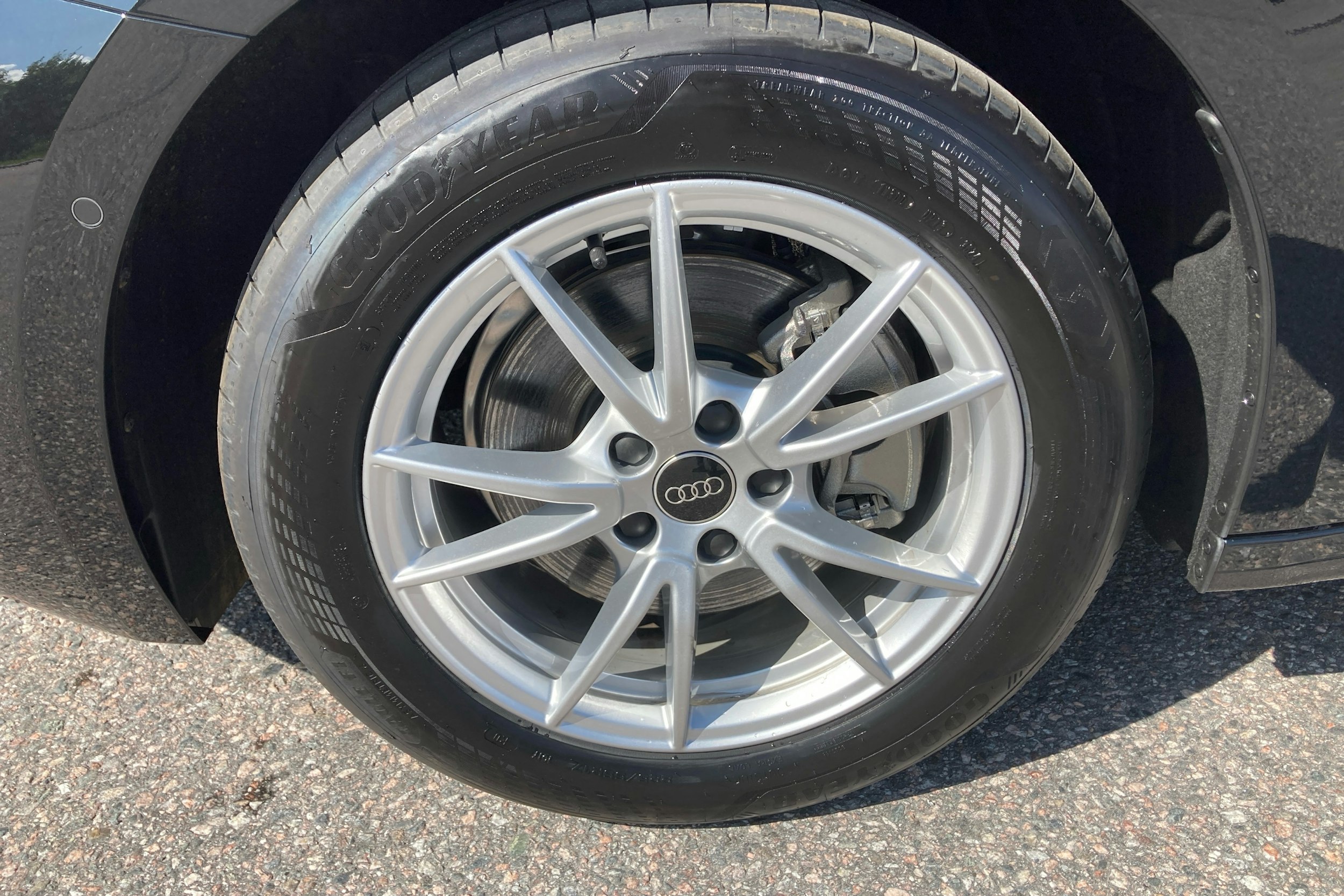 musta Audi A5 2025 kuva 9.