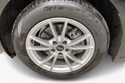 musta Audi A5 2025 kuva 9.
