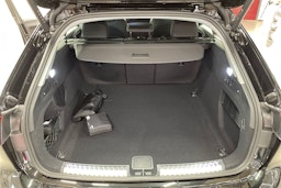 musta Audi A5 2025 kuva 11.