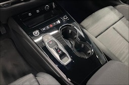 met. punainen Audi A5 2025 kuva 13.