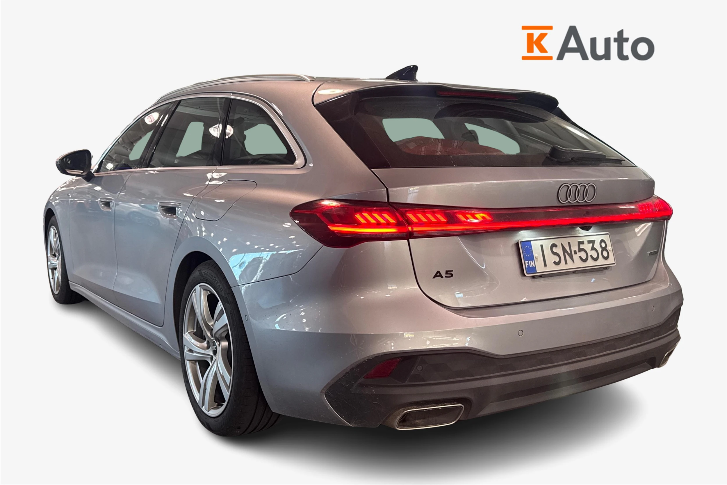 Harmaa Audi A5 2025 kuva 2.