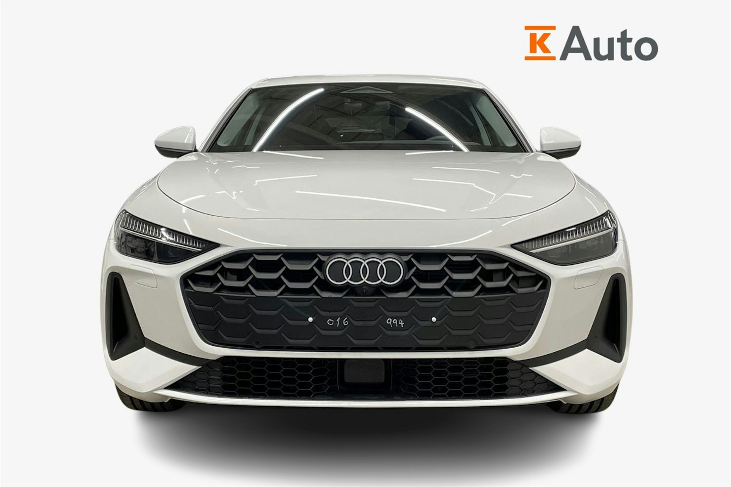 valkoinen Audi A5 2025 kuva 4.
