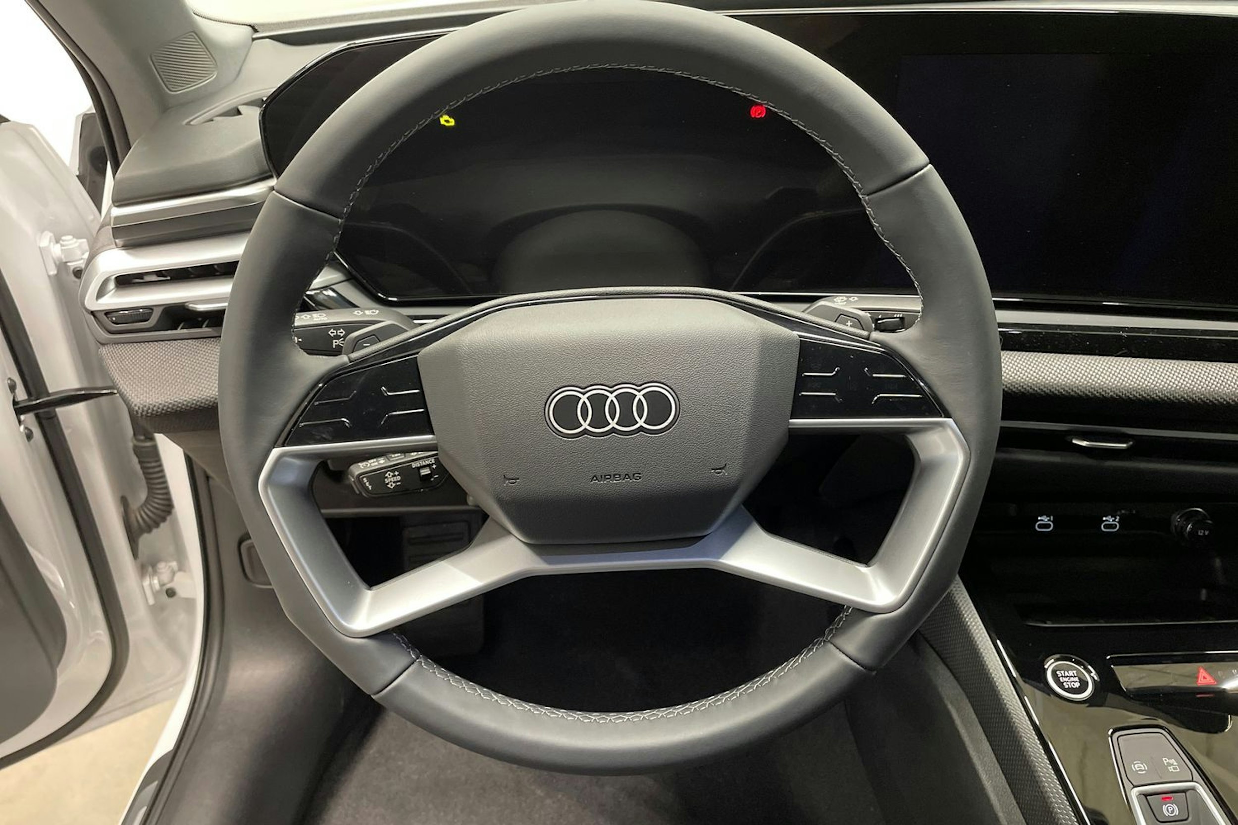 valkoinen Audi A5 2025 kuva 11.