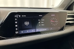 jäätikön valkoinen Audi A5 2025 kuva 12.