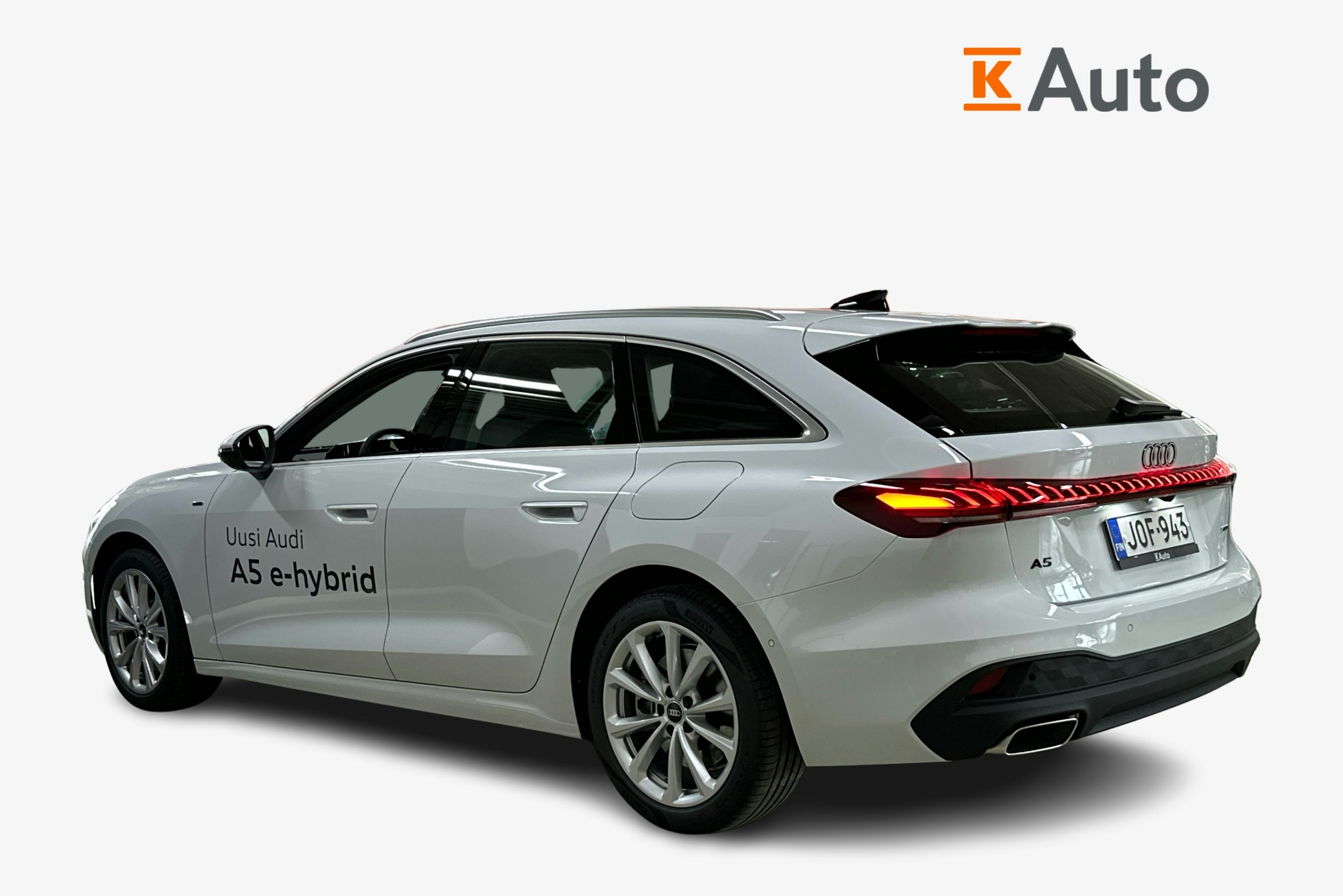 valkoinen Audi A5 2025 kuva 2.