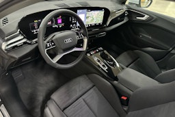 valkoinen Audi A5 2025 kuva 6.