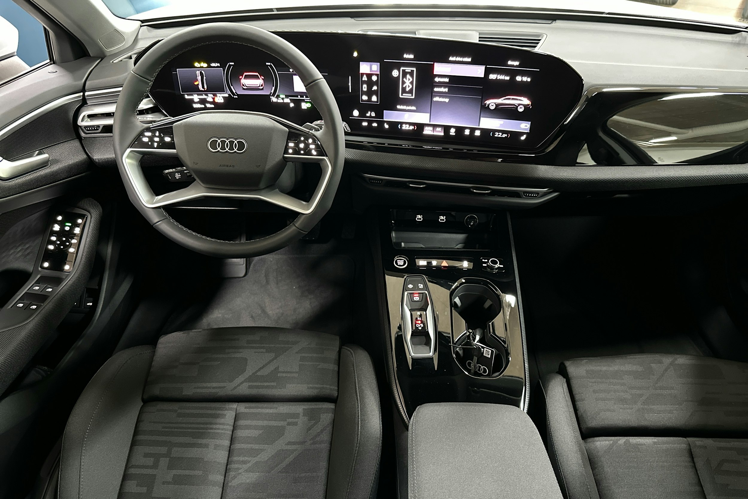 valkoinen Audi A5 2025 kuva 7.