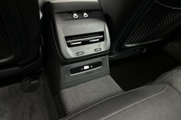 valkoinen Audi A5 2025 kuva 11.