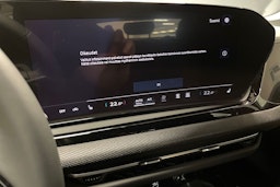 grenadine punainen Audi A5 2025 kuva 24.