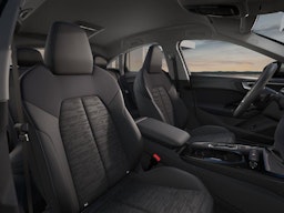 chronos harmaa Audi A5 2025 kuva 3.