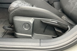 chronos harmaa Audi A5 2025 kuva 16.