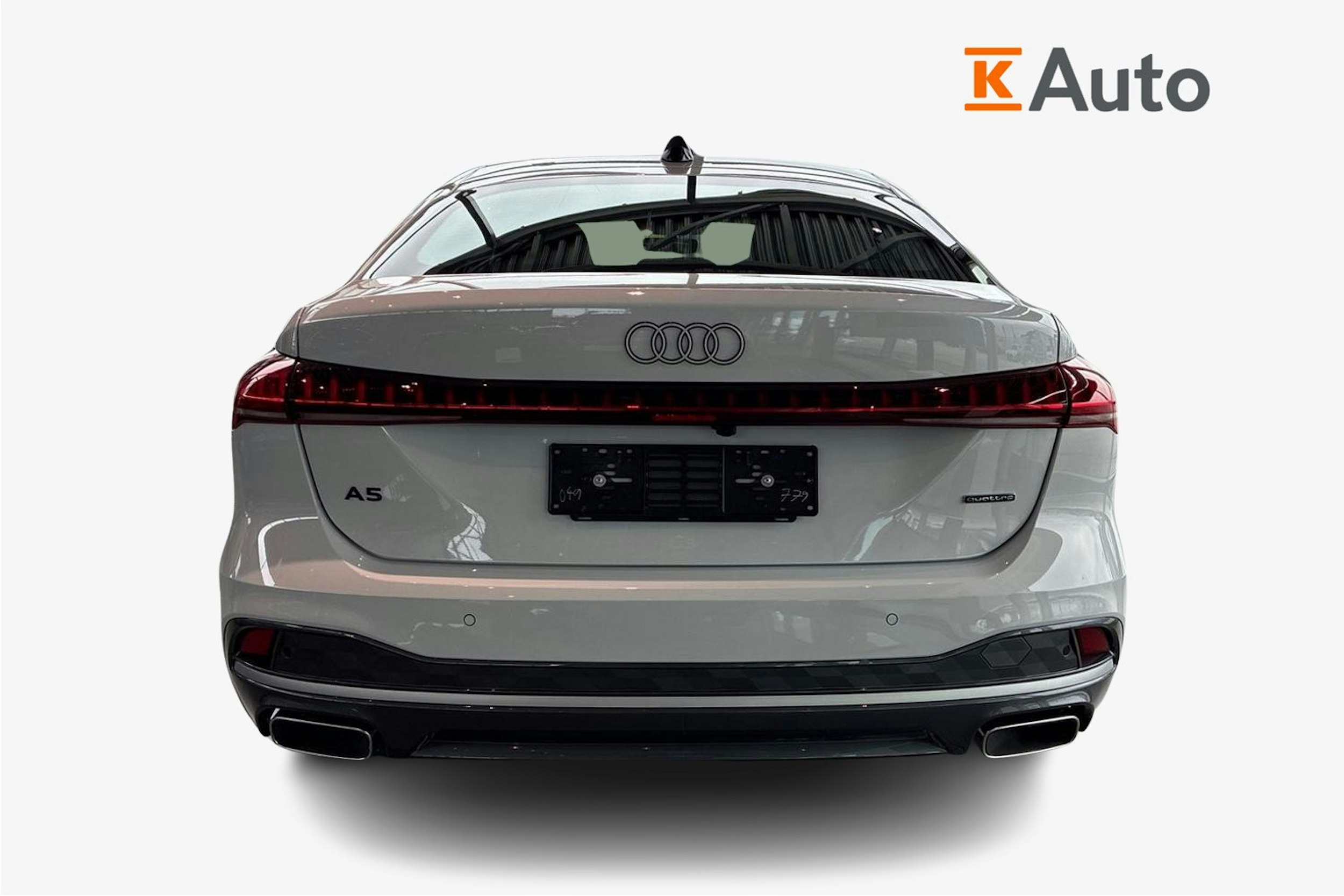 metallivalkoinen Audi A5 2025 kuva 2.