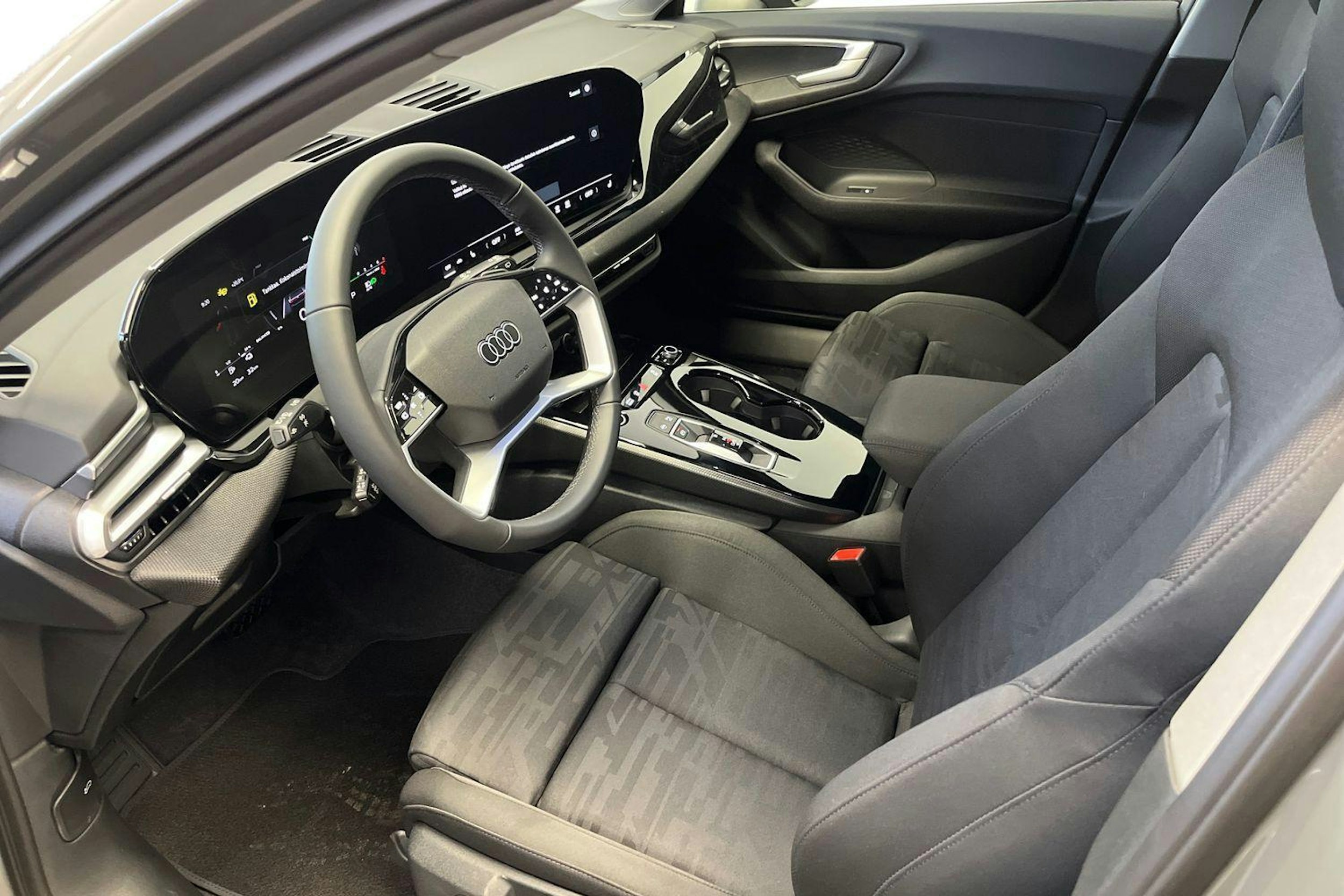 met. harmaa Audi A5 2025 kuva 3.