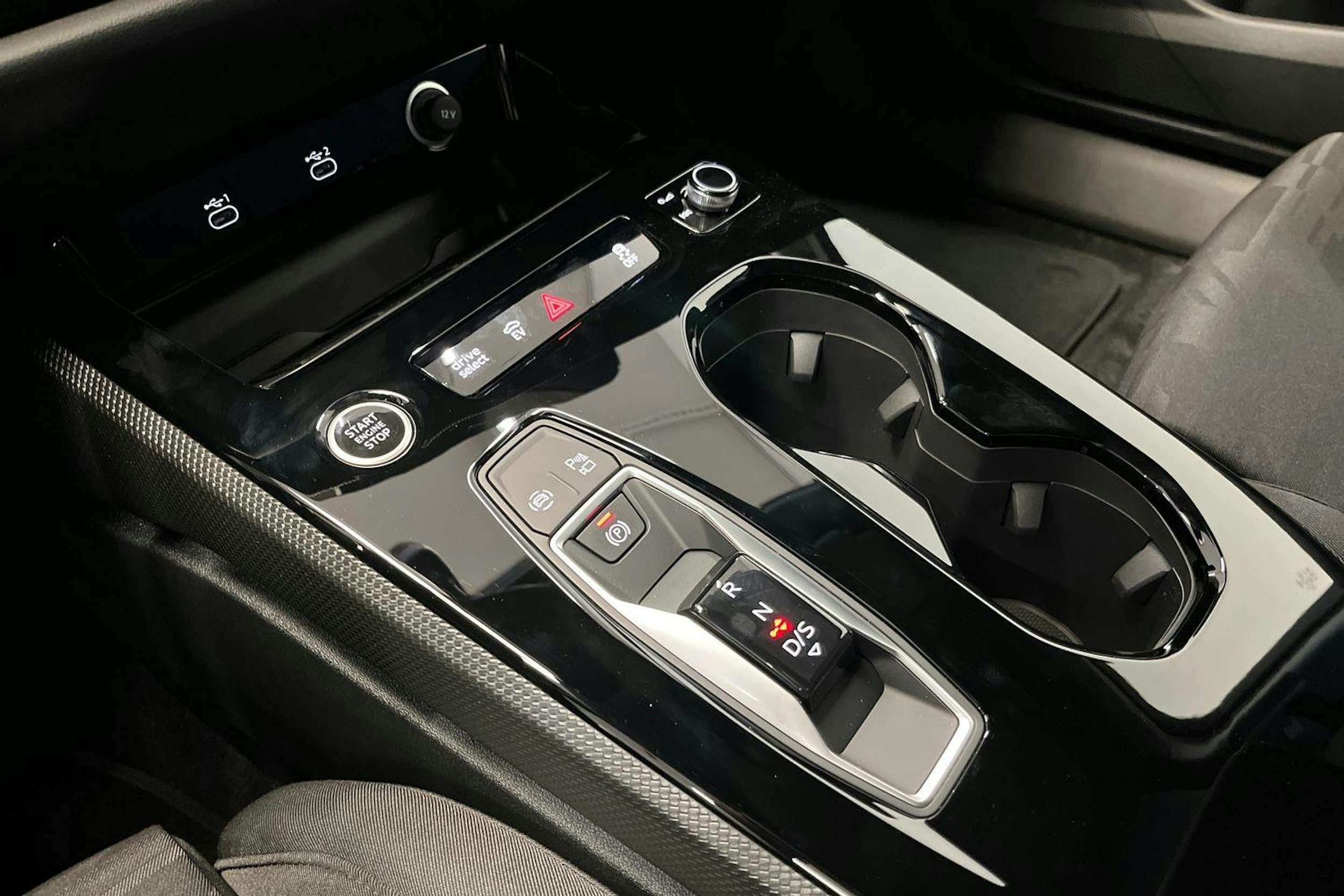 met. harmaa Audi A5 2025 kuva 10.
