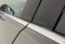 met. harmaa Audi A5 2025 kuva 19.