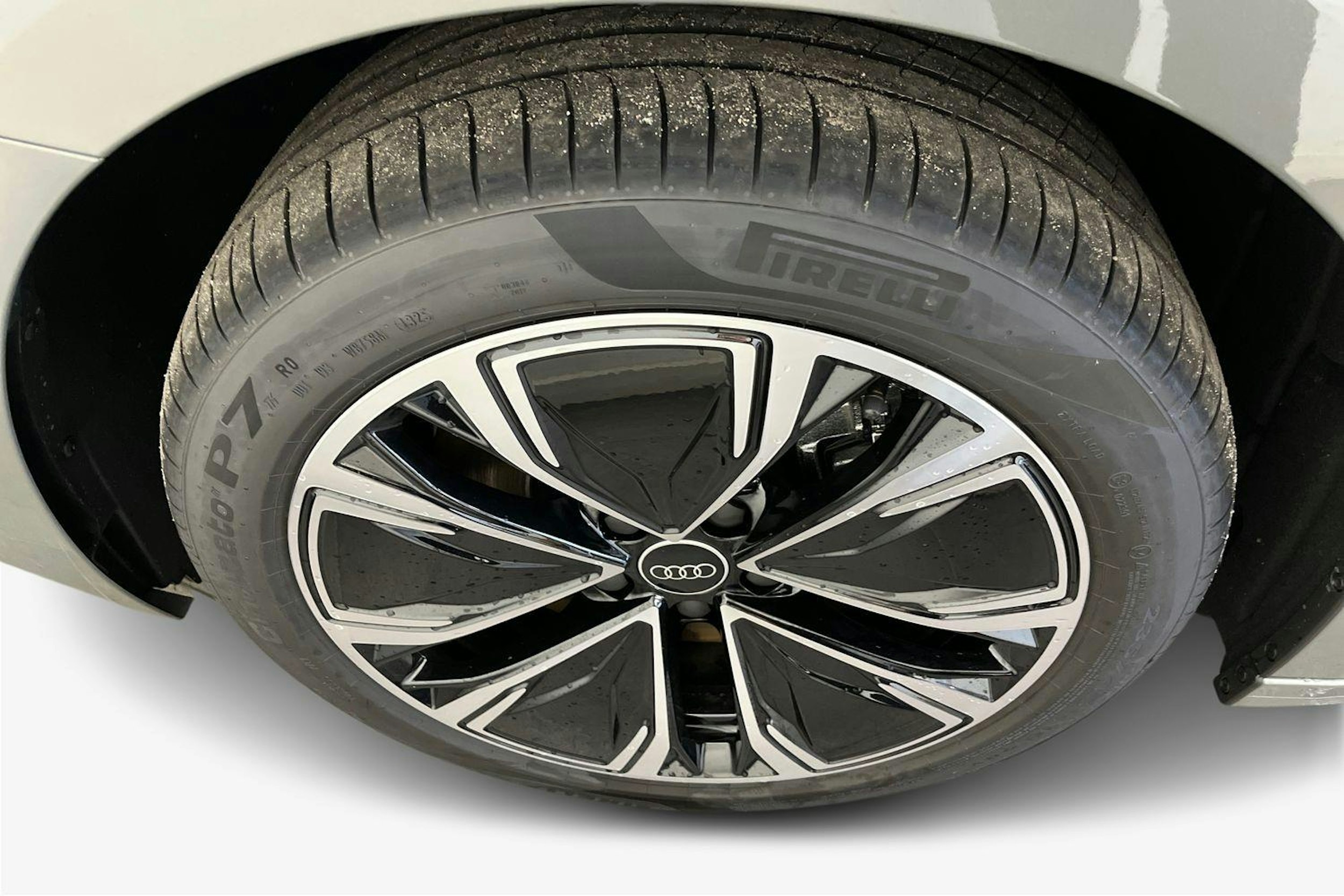 met. harmaa Audi A5 2025 kuva 21.