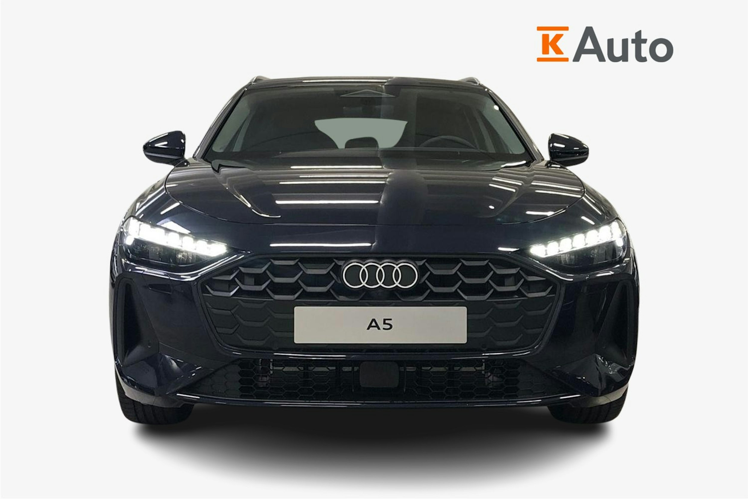 firmament sininen Audi A5 2025 kuva 4.