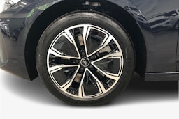 firmament sininen Audi A5 2025 kuva 9.