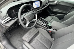 harmaa Audi A5 2025 kuva 6.