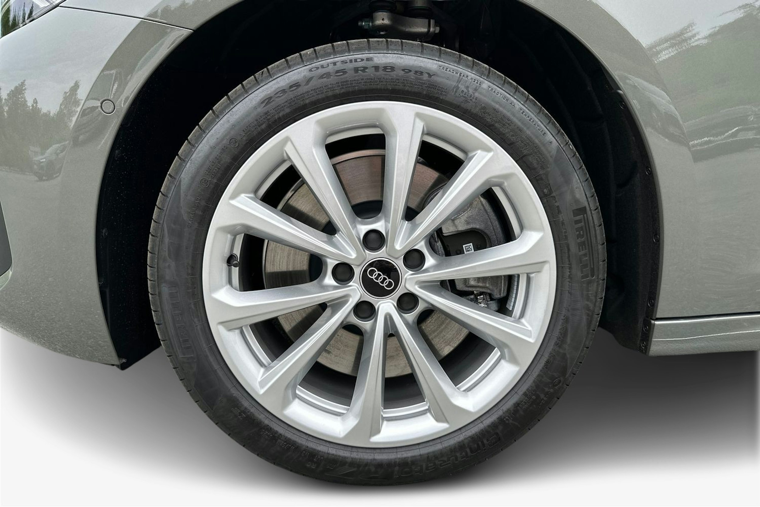 harmaa Audi A5 2025 kuva 9.