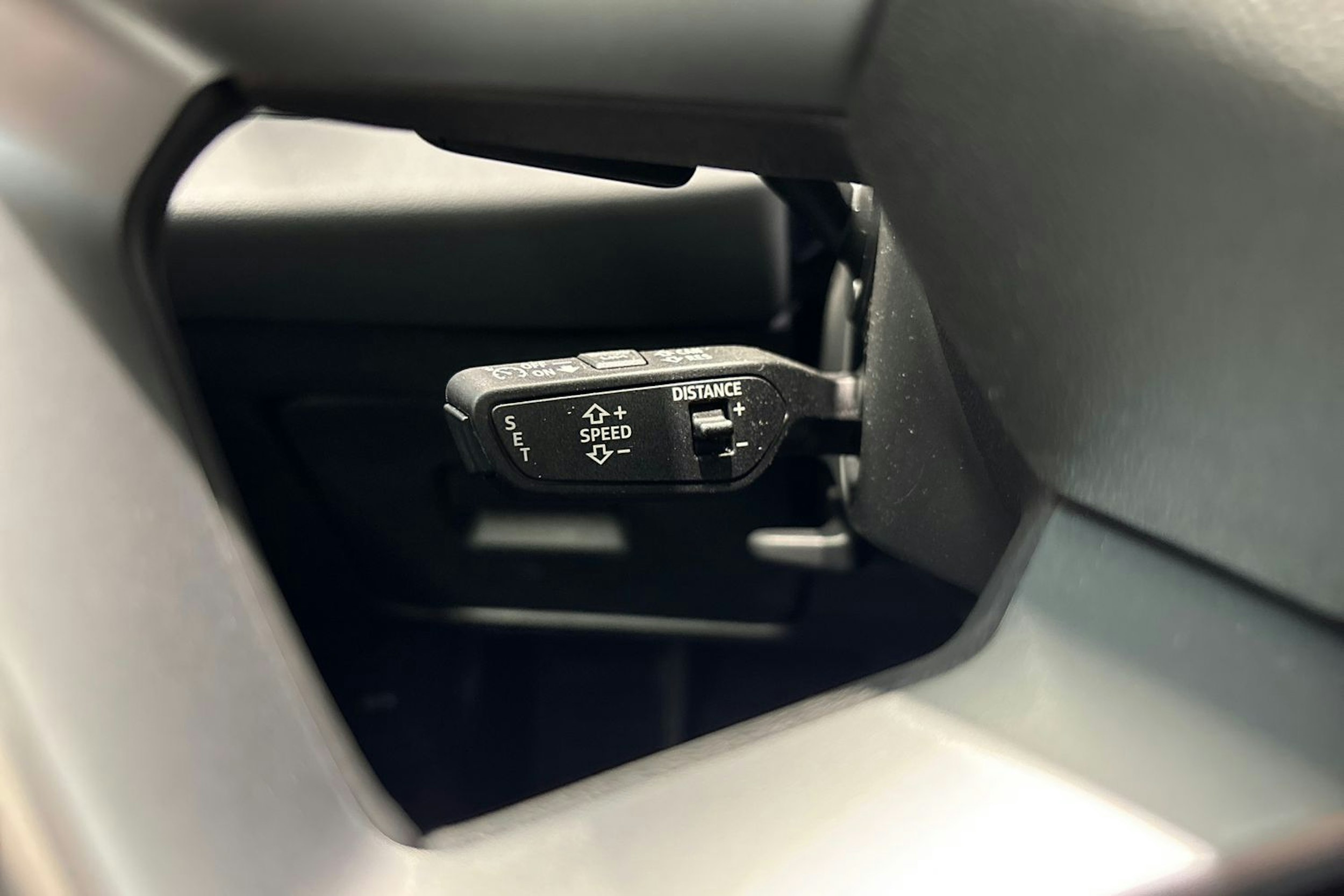 sininen Audi A5 2025 kuva 20.